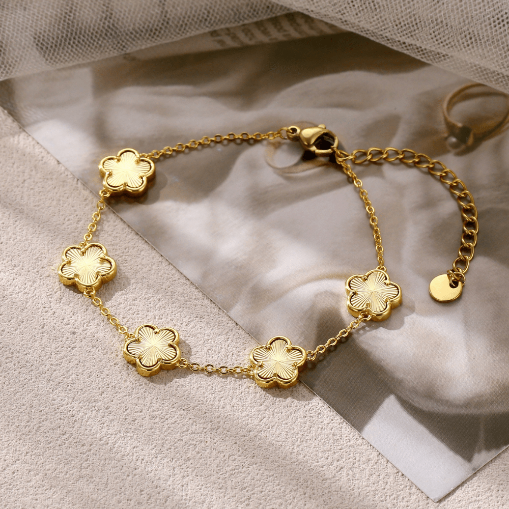 Clover Charm Bracelet